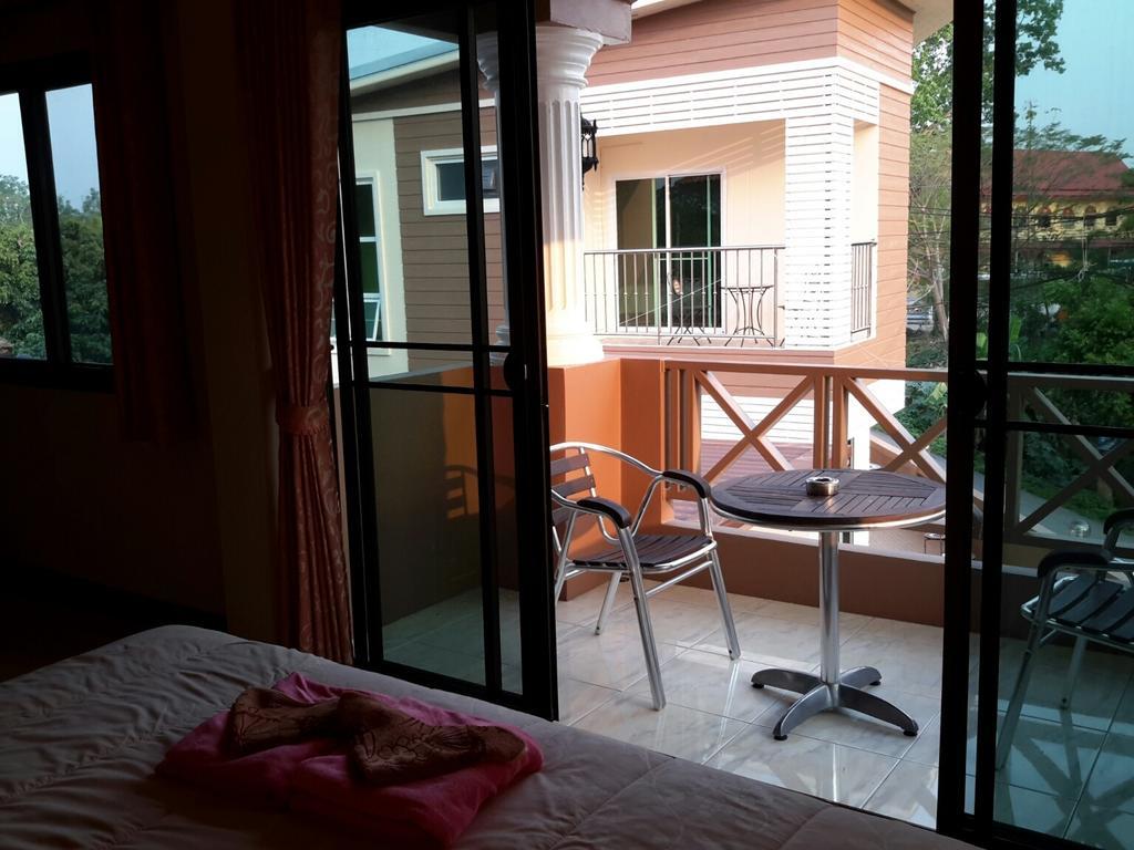 Donchai House Guest House& Cafe Chiang Mai Eksteriør bilde