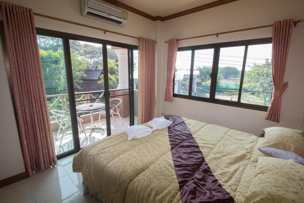 Donchai House Guest House& Cafe Chiang Mai Eksteriør bilde